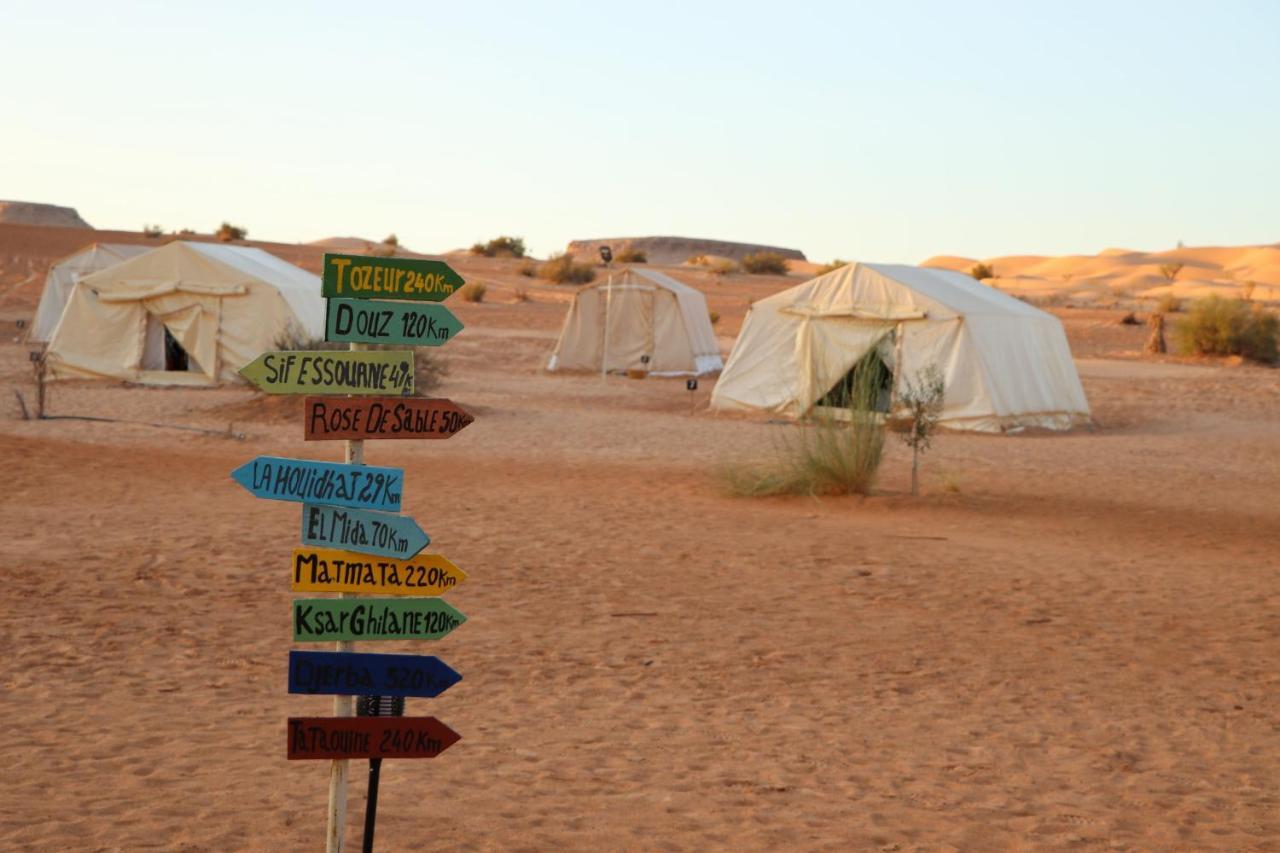 Camp Abdelmoula Hotel Douz Exterior foto